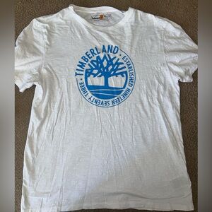 🦄6 Items for $20🦄 Timberland Tee